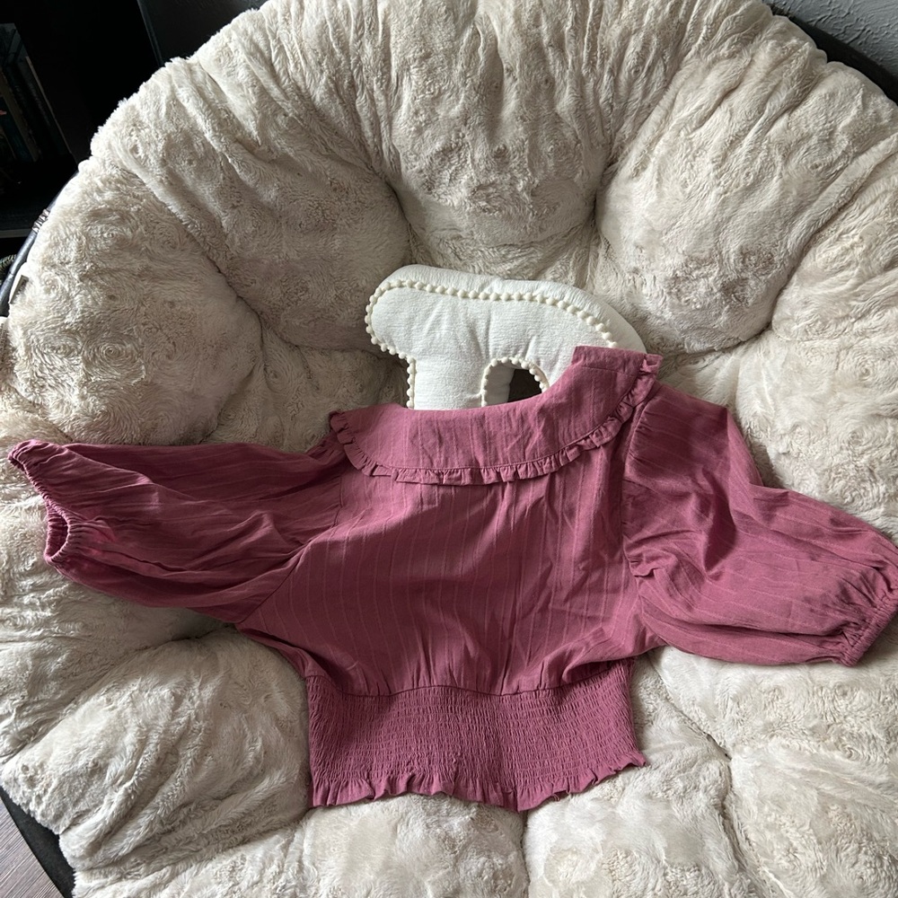 Women's Pink Ruffled Top - Picture 2 of 4